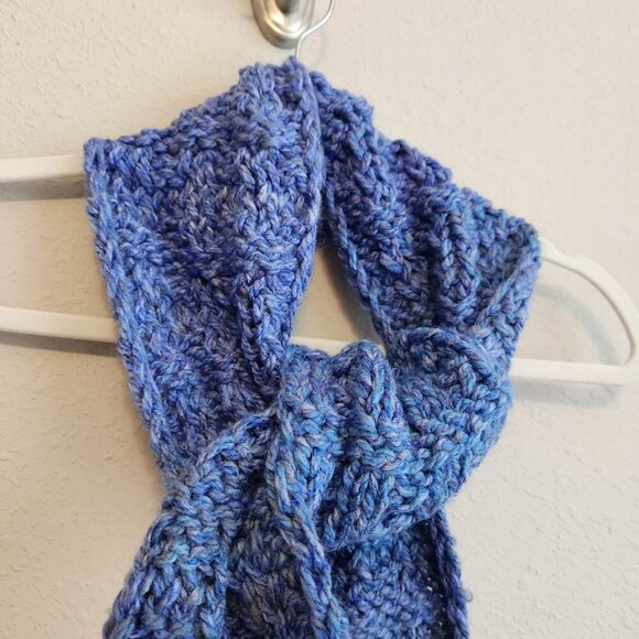 Blue Handmade Knit Scarf - Picture 3 of 5